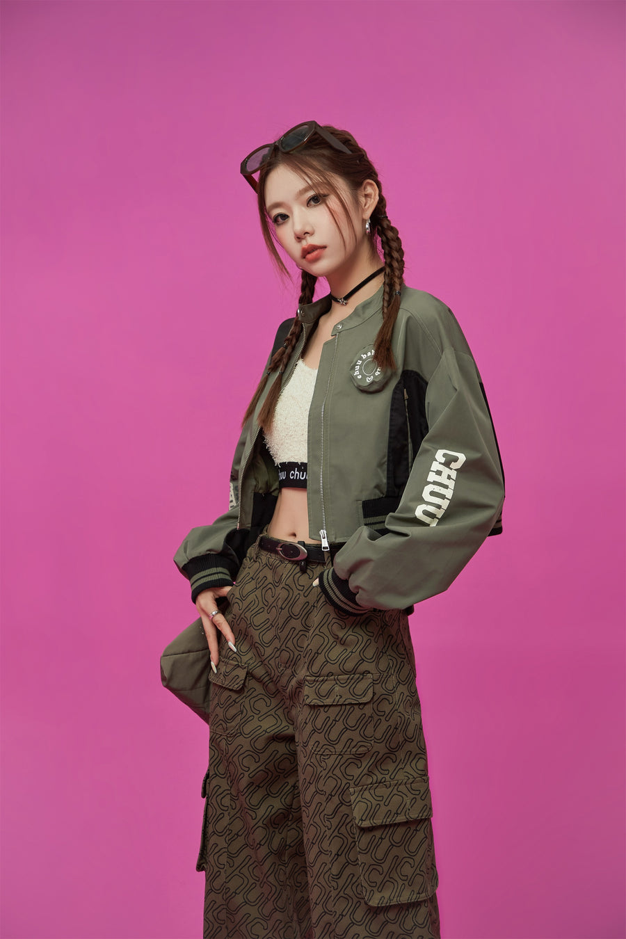 CHUU Logo Varsity Crop Jacket