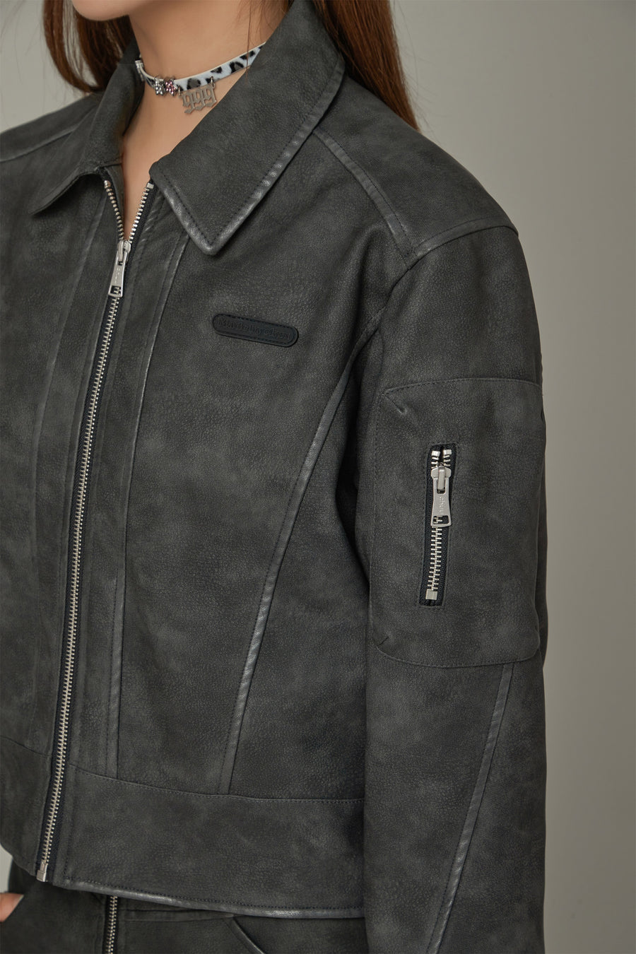 CHUU Simple Printed Leather Jacket