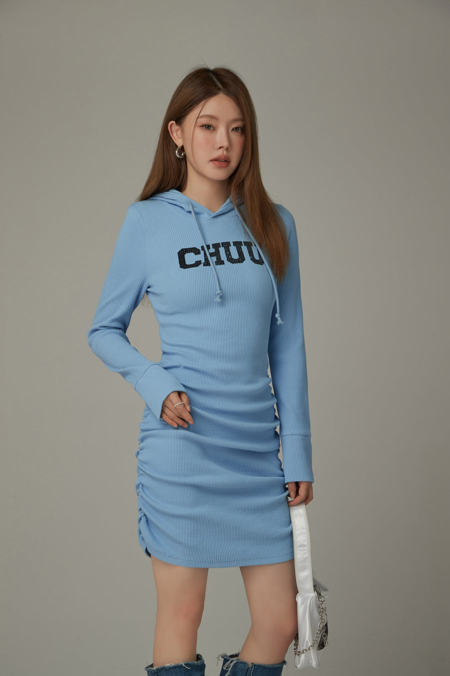 CHUU Simple Shirring Hooded Dress