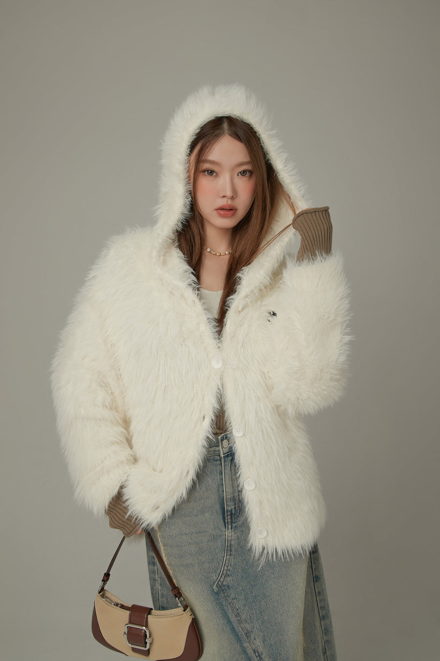 CHUU Embroidered Fuzzy Hooded Cardigan